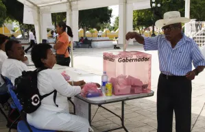 Inicia cierre de casillas en 10 de las 14 entidades donde hubo comicios