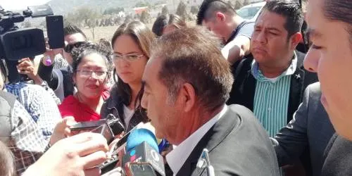 Alcalde de Amozoc de Mota acusa a su antecesor de cometer anomalías en las obras que se ejecutaron