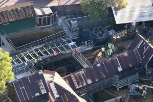 Tragedia en parque de diversiones en Australia: mueren 4 en juego acuático