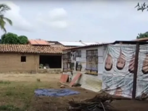 A un año del sismo, piden préstamos para reconstruir sus viviendas