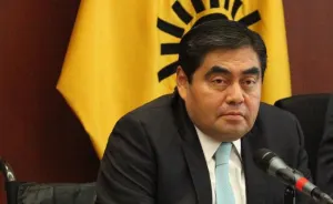 Anuncia Barbosa Huerta que apoyará al candidato de Morena desde el PRD