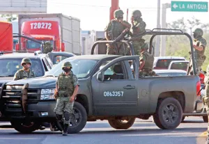 El Ejército asumió omisión de civiles; justifica su presencia en las calles