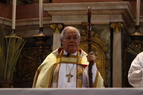 Víctor Sánchez desea felices fiestas de Pascua a todos los feligreses