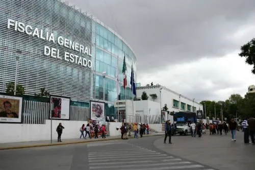 Dan prisión preventiva contra sujeto acusado de robo de vehículo