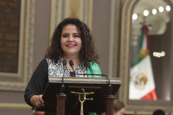 Azucena Rosas Tapia