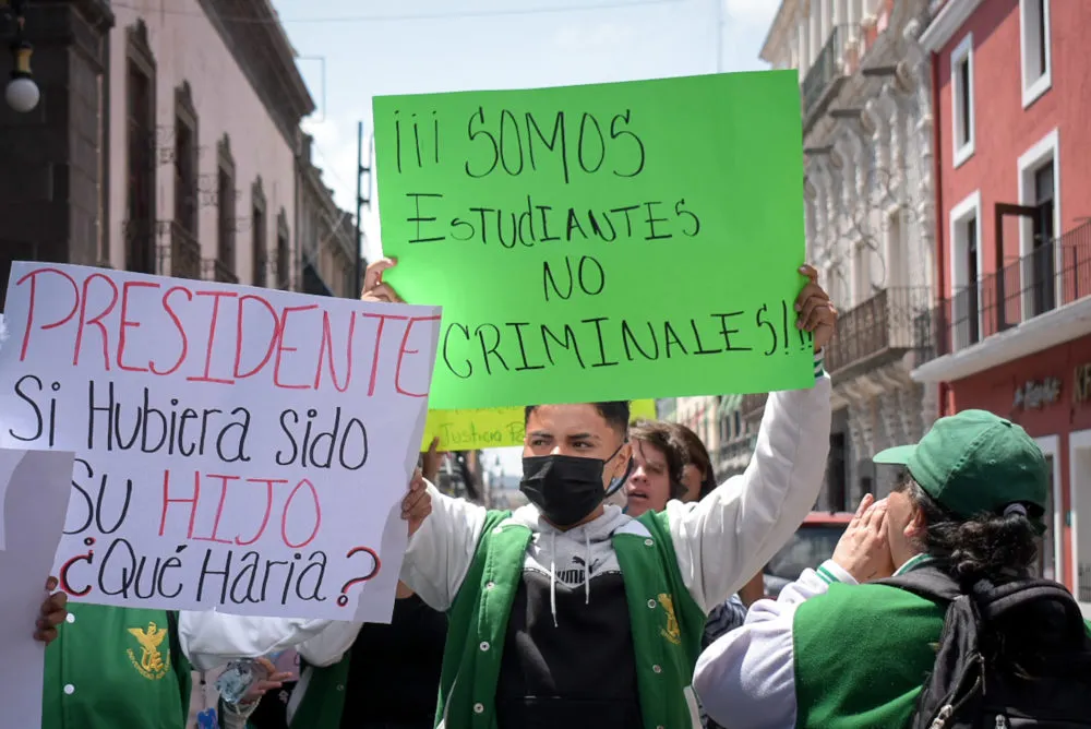 Manifestación de estudiantes de la Universidad Alva Edison