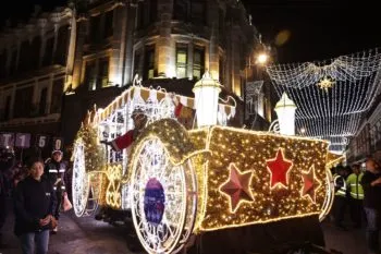 Con gran ambiente familiar, se llevó a cabo el Desfile de Reyes Magosen la ciudad de Puebla