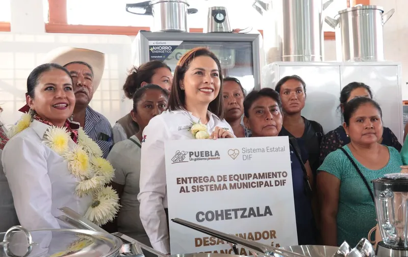 sedif-puebla-equipamiento-apoyos-mixteca