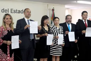 Al tomar protesta, nuevos consejeros del OPLE piden voto de confianza