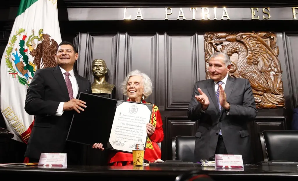 Elena Poniatowska.