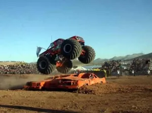 Culparán de homicidio a chofer de monster truck