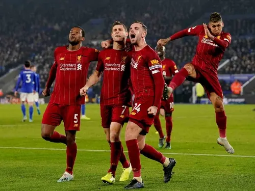 Liverpool arrolla al Leicester y es más líder que nunca