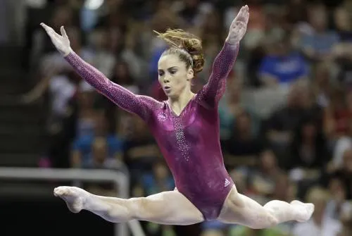 Medallista olímpica McKayla Maroney acusa a médico de abusar de ella a los 13 años