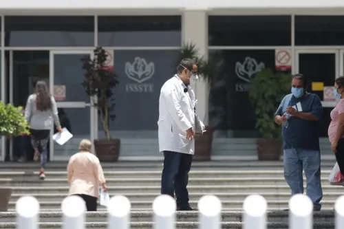Gobierno estatal asumirá resolución de amparos que tramitaron médicos del sector salud