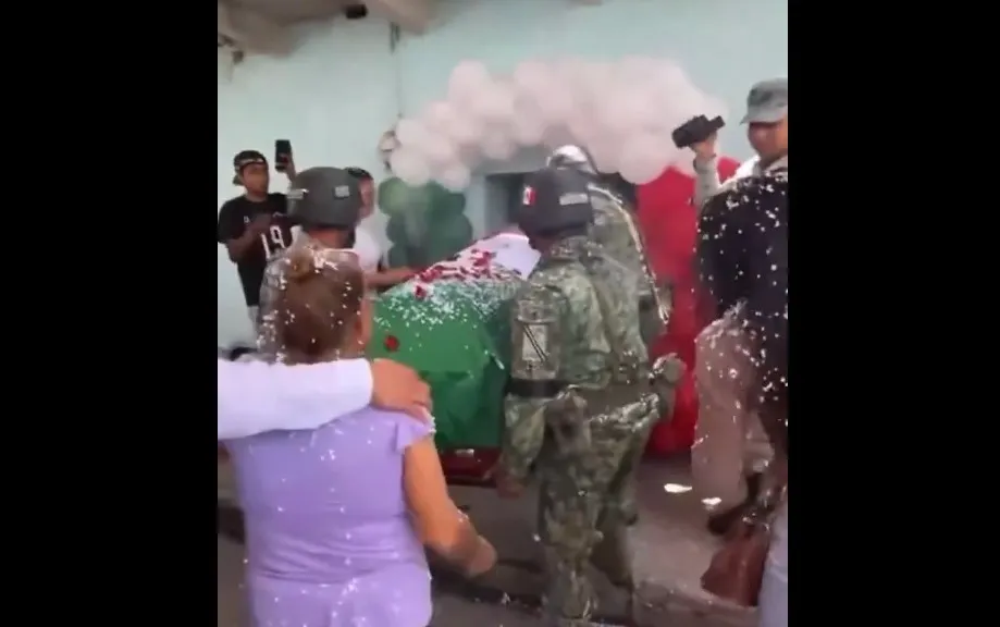 En Izúcar de Matamoros despiden al soldado José Ramón García, caído en cumplimiento de su deber en Sinaloa
