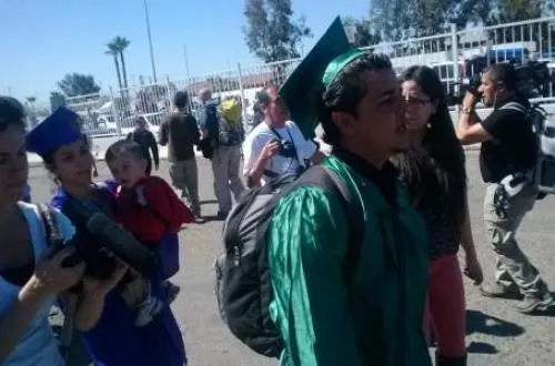 Amazon, Facebook y Apple piden a Trump no acabar con programa para ‘dreamers’