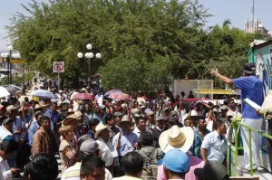 Llega a Puebla caravana de alcaldes que apoyan a la CNTE