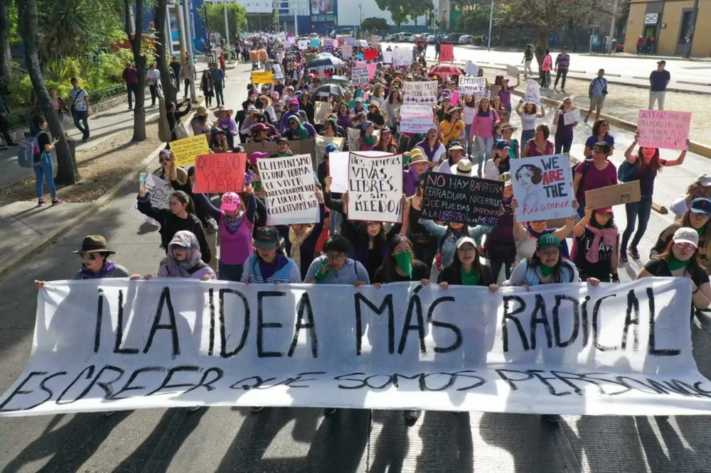 Por el 8M activistas alistan marcha para visibilizar los feminicidios