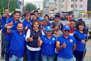 Continúa Genoveva Huerta presentando propuestas en el distrito IX