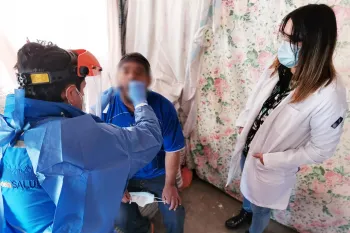 La Secretaria de Salud otorgan atención a familia de Chignahuapan con síntomas de covid