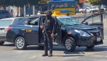 Por incidente vial, al menos siete presuntos integrantes de la 28 de Octubre golpearon a un taxista