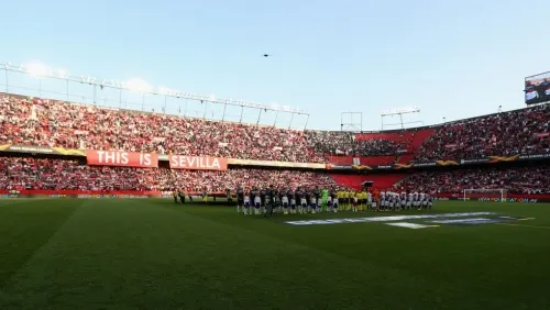 UEFA elegirá sedes para finales de Champions y Europa League 2021