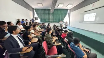 Grupo Cantabria imparten plática de orientación profesional en Universidad de Tecamachalco
