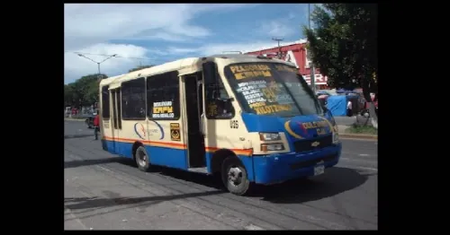 Chofer de transporte público resultó con una herida de bala