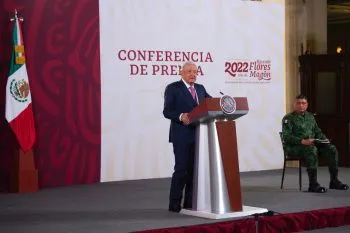 Consumo de drogas daña la salud y aumenta la violencia: AMLO