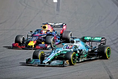 Hamilton vence a Verstappen en la F1