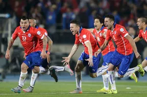 Chile logra primera Copa América al vencer en penales a Argentina