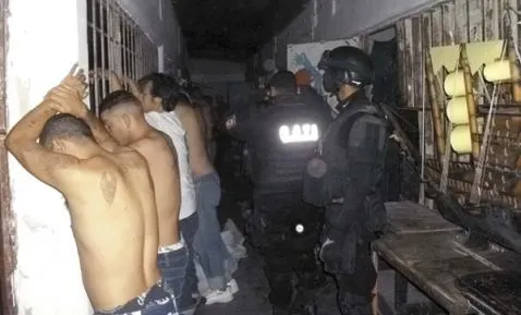 Frustran fuga en penal de Tepeaca