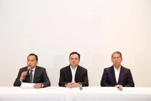 Confirman la muerte de cinco personas, entre ellas MEA y RMV