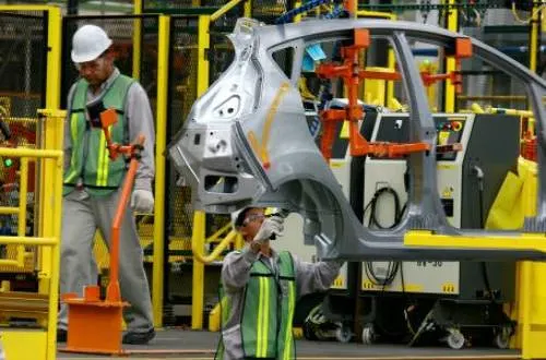 Hay menos inversión en el sector automotriz y ésta es la razón
