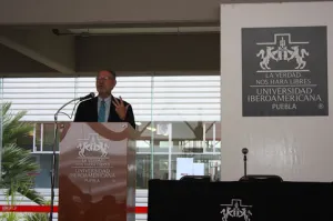 Se reúne Ibero con preparatorias y bachilleratos de la región