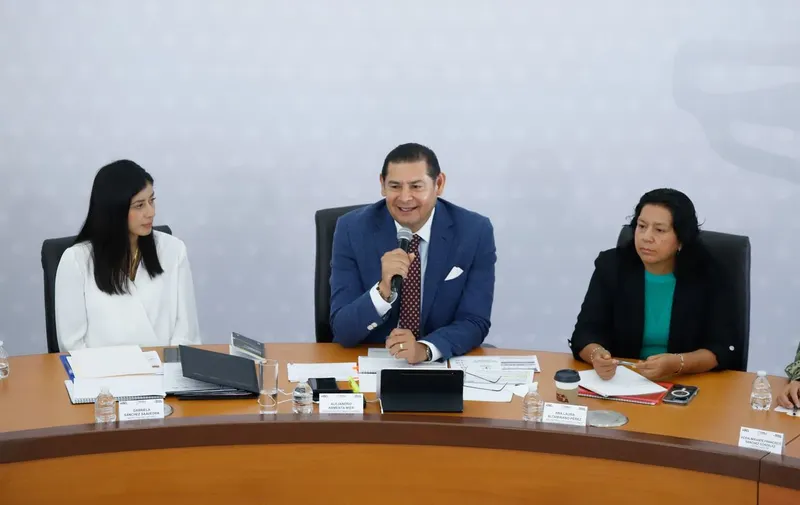 gob-pue-conf-prensa-matutina-060925