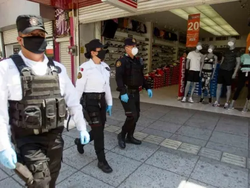 Tres policías de la CDMX sospechosos de Covid-19