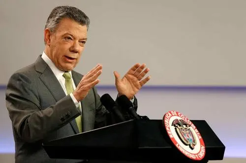 Presidente de Colombia rechaza nexos con paraísos fiscales