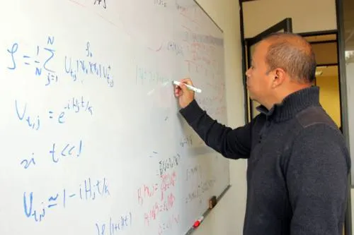 Por computadoras más pequeñas y poderosas, en la BUAP se estudia la mecánica cuántica