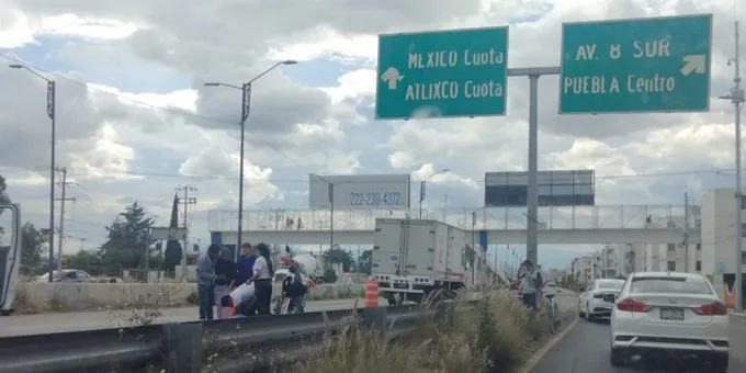 Motociclista murió sobre Periférico Ecológico