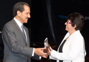 Docentes dan valor a la vida universitaria: Esparza