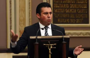 El Diputado Influyente que Quiere ser Rector