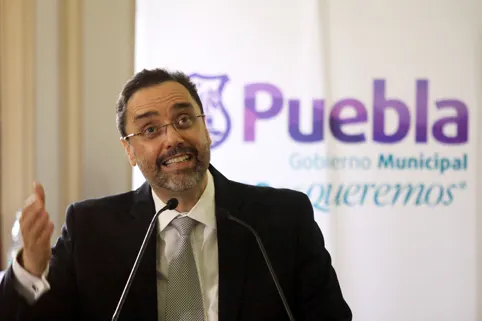 Ernesto Bojalil también avala desaparecer 7 juntas auxiliares