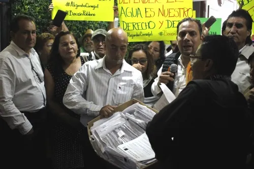 Ayuntamiento de Puebla cierra las puertas a grupos que apoyan el retiro de la concesión del agua