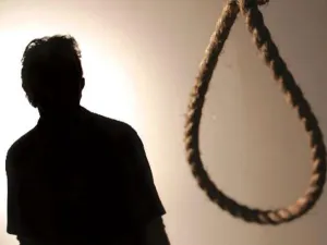 Persona de la tercera edad se suicida en Huehueymico