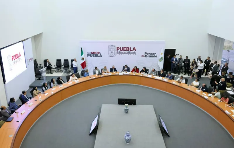 gob-pue-reunion-colectivos-madres-buscadoras