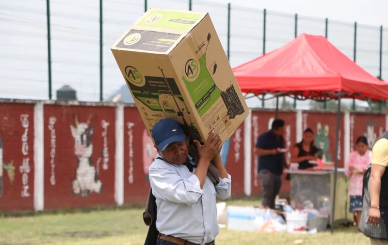 Gobierno del Estado beneficia a productores de Sierra Nororiental