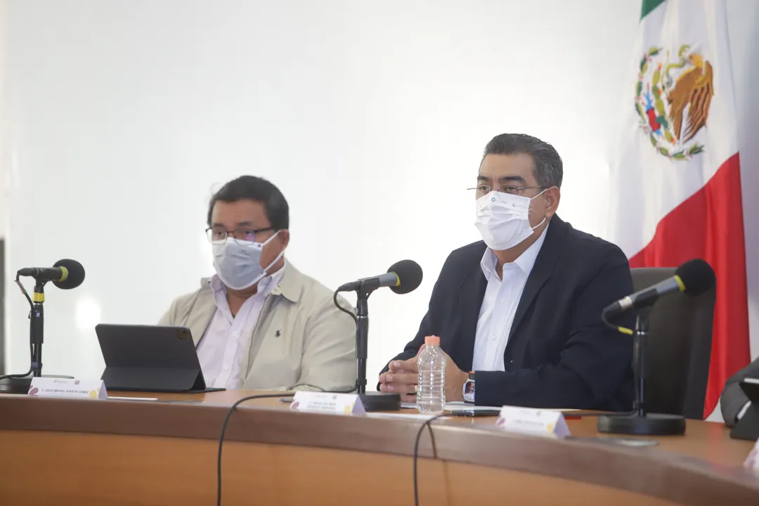 Sergio Salomón Céspedes Peregrina y Julio Huerta Gómez
