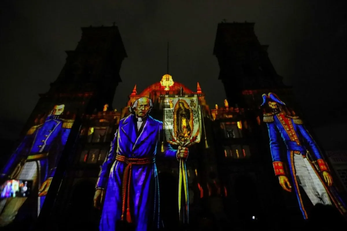 ayto-pue-videomapping-independencia-catedral