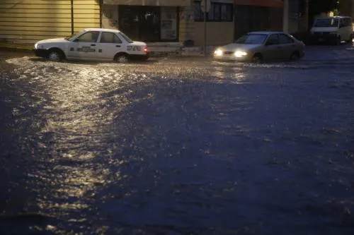 Seguirán lluvias intensas en todo el estado